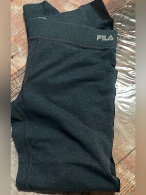 Woman’s FILA PANTS/ size large dark gray